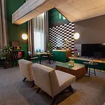 Hotel Stories Boutique 4*
