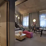 Hotel Stories Boutique Boedapest