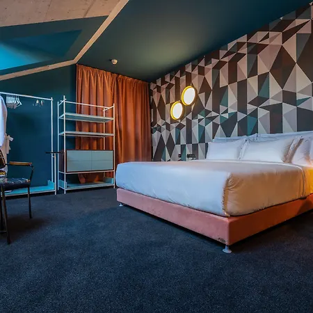 Stories Boutique Hotel