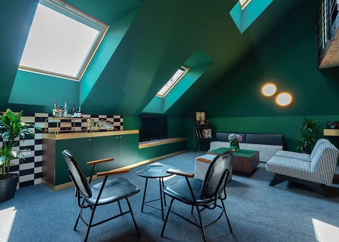 Hotel Stories Boutique 4*